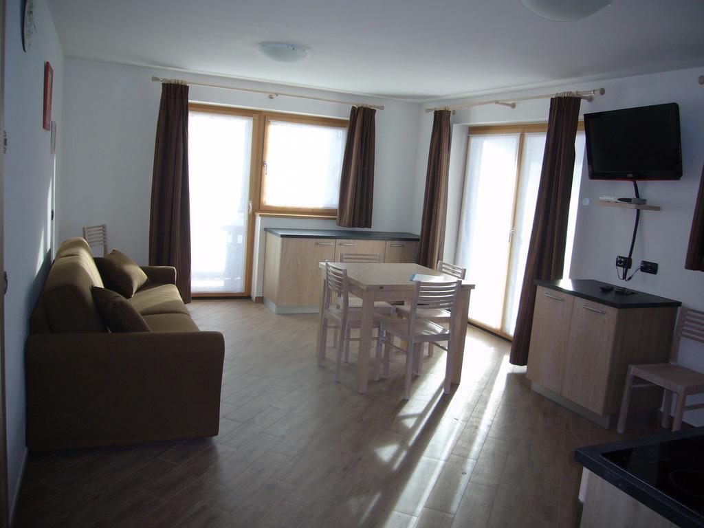 Appartement Casa Marisa à Livigno Extérieur photo